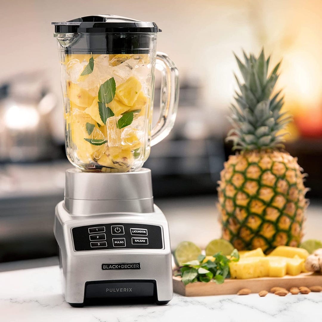 Black + Decker licuadora digital 3 veloc gris 700w +vaso personal BL1840MS