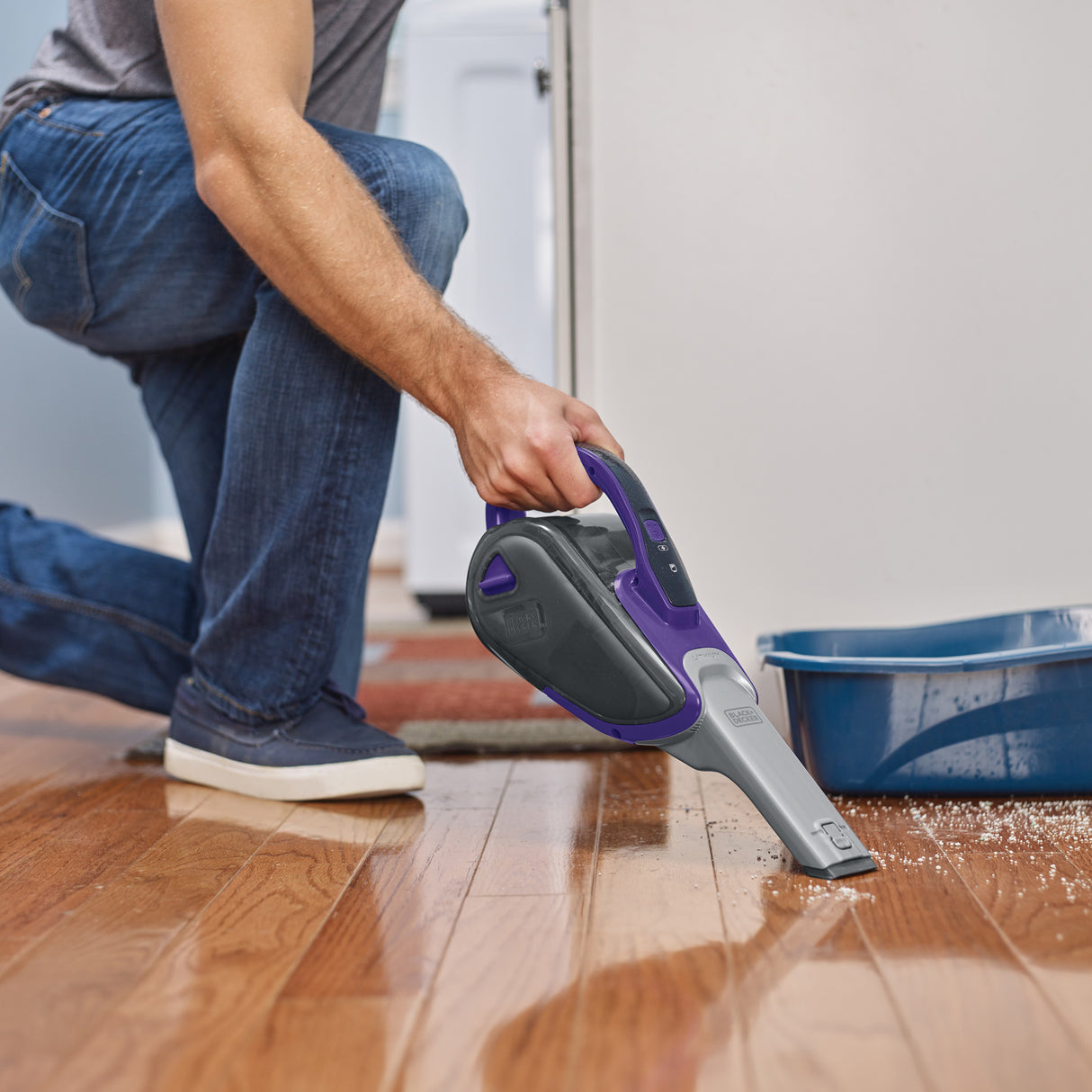 Black + Decker aspiradora pelo mascotas sin cable 500ml HHVJ315JDP27-B3