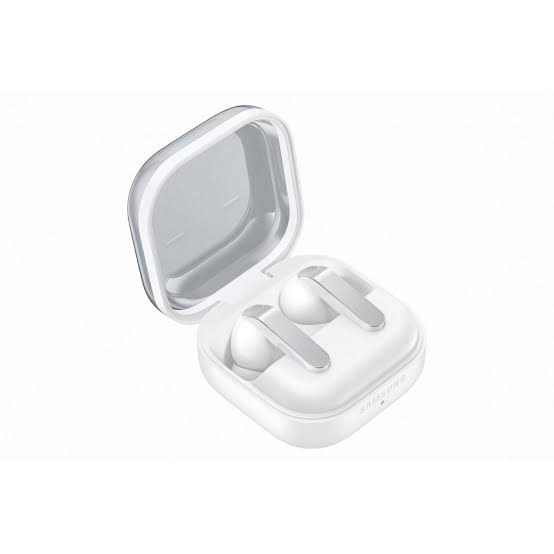 Galaxy Buds 4 Pro White